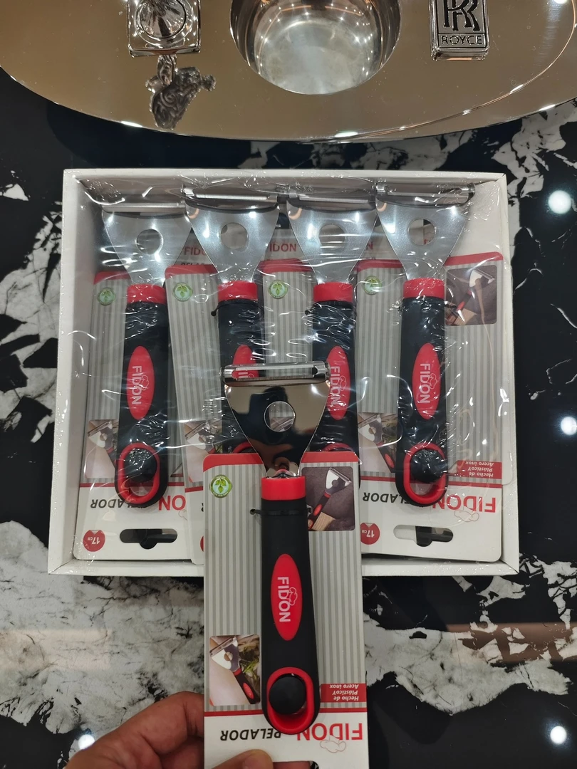 出西班牙 F家 不锈钢削皮刀家用神器 一只装