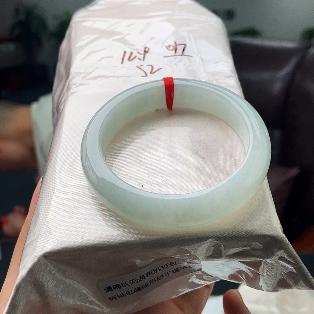 翡翠未镶嵌手镯拍一发一