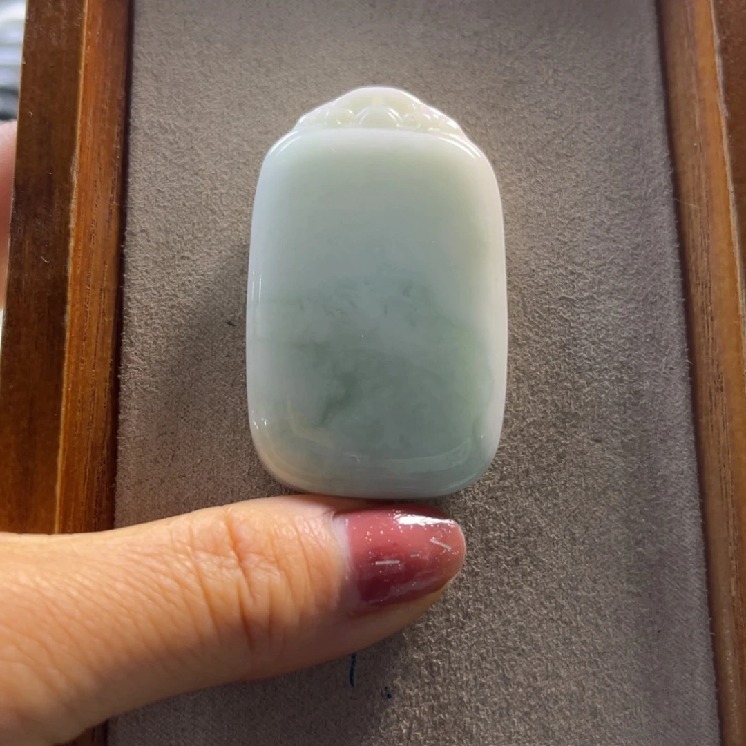 蓝田玉（蛇纹石化大理石玉）未镶嵌颈饰