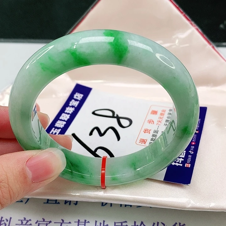 未镶嵌手镯翡翠翡翠