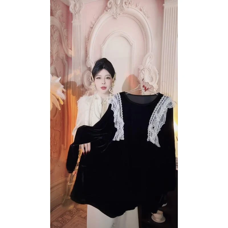 【崔】L0024网红时尚减龄丝绒连衣裙女春季新款木耳边拼接小黑裙