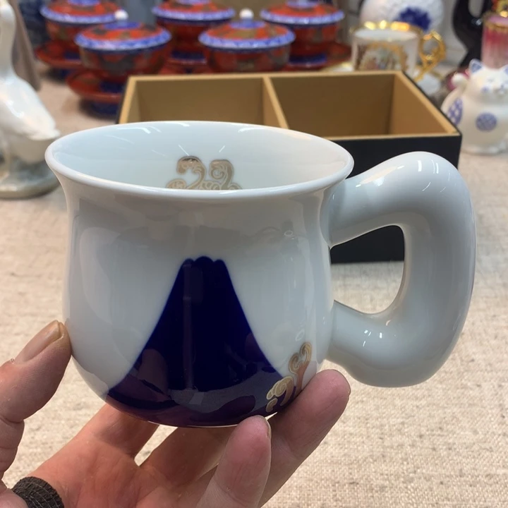 金瓷阁家的美丽瓷器