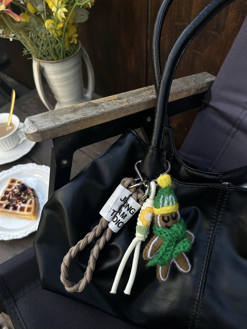 29手工羊毛毡挂件