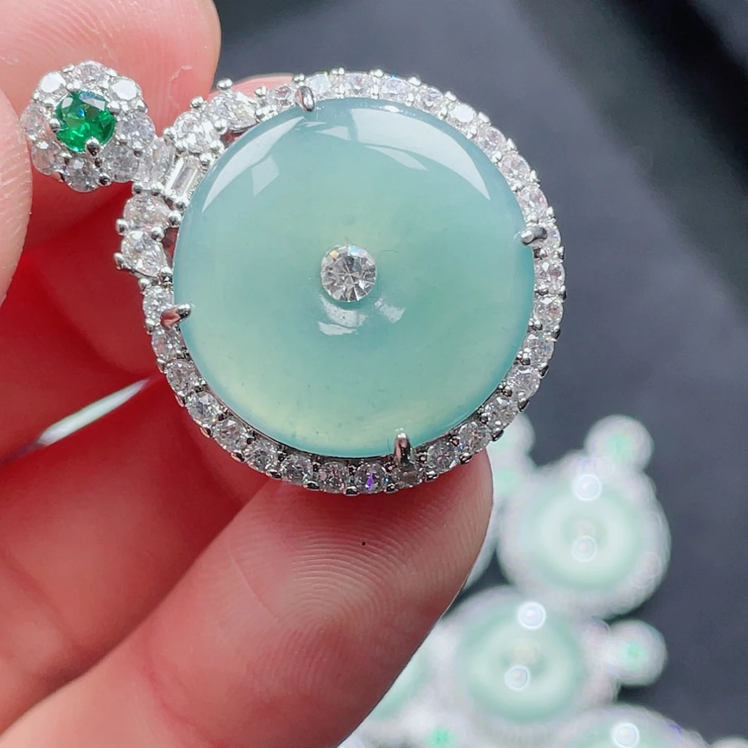 翡翠颈饰未镶嵌322，