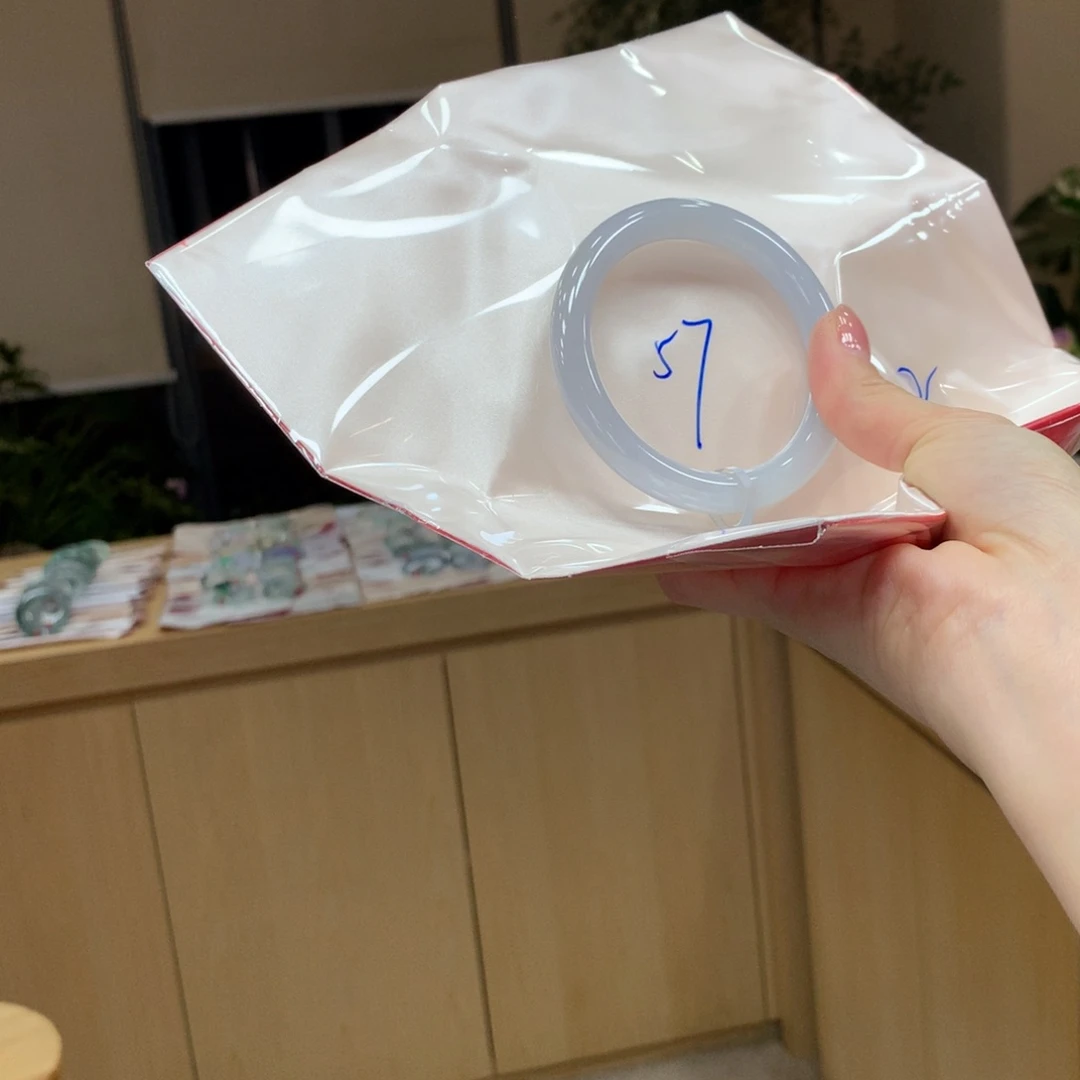 未镶嵌手镯翡翠不退不换