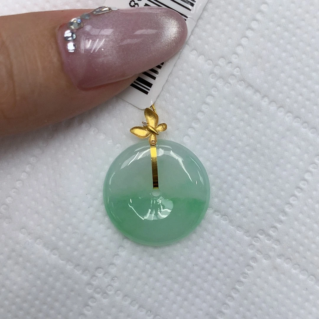 颈饰18K金镶嵌翡翠