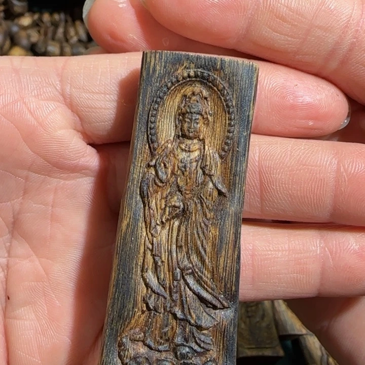 沉香吊坠金沙叶南海观音吊坠高货