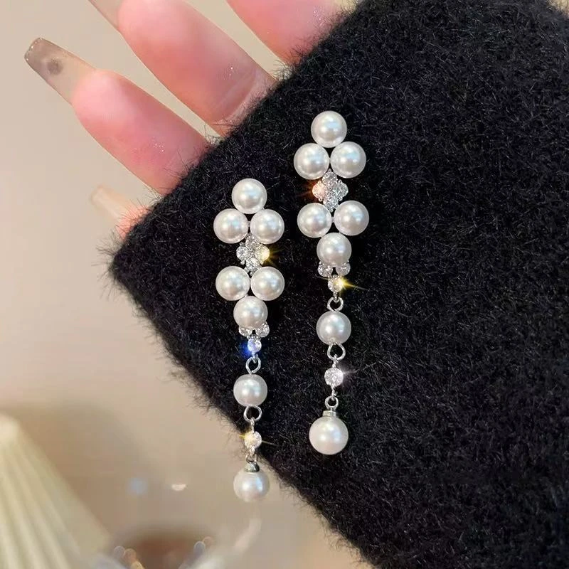 铜合金锆石耳饰 「月光女神」法式温柔锆石长款耳环优雅高级感轻奢