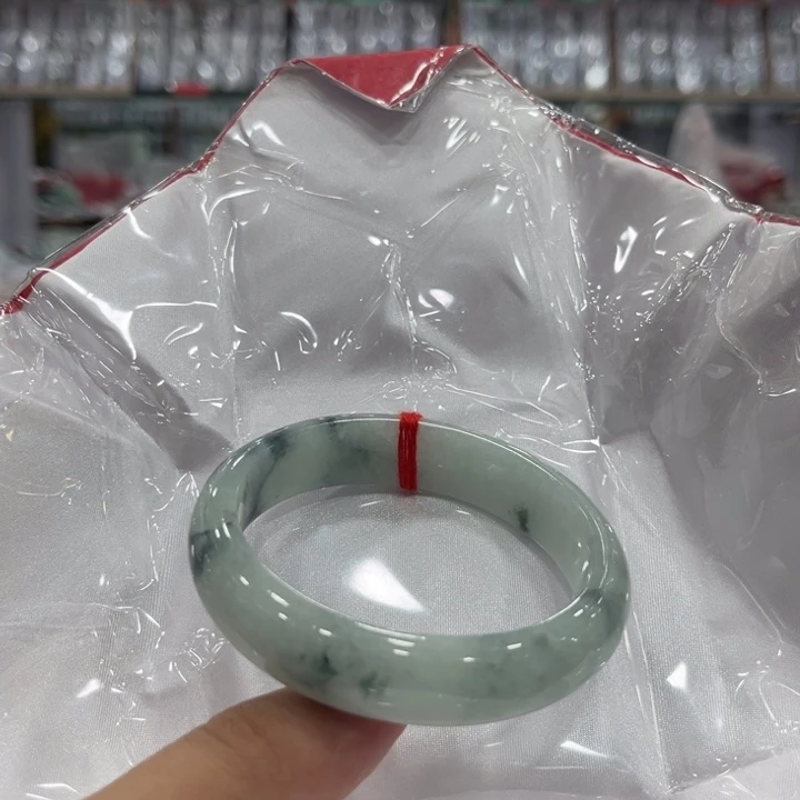 翡翠未镶嵌手镯缅甸翡翠 A 货手镯
