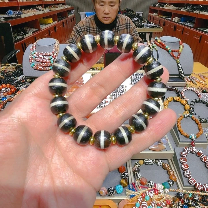 未镶嵌玛瑙/玉髓珠宝奇石