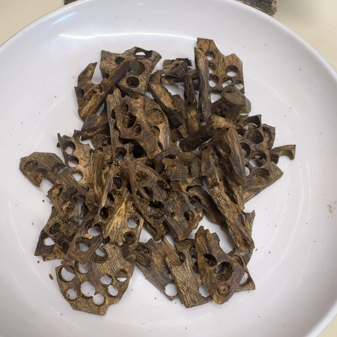 沉香碎屑沉香紫罗兰高油车珠料51克