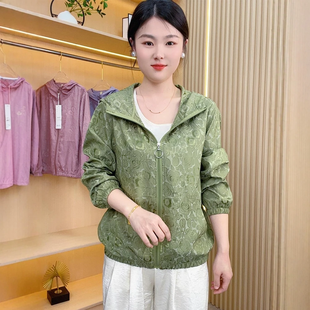 夏季妈妈装防晒外套女时尚提花百搭上衣J透气舒适休闲连帽开衫女