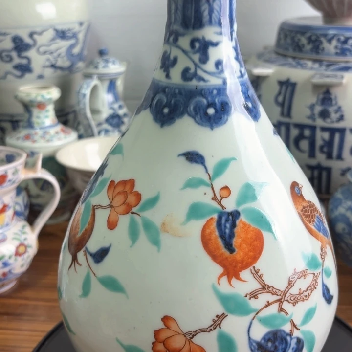 大**者青花五彩花鸟瓜果玉壶春