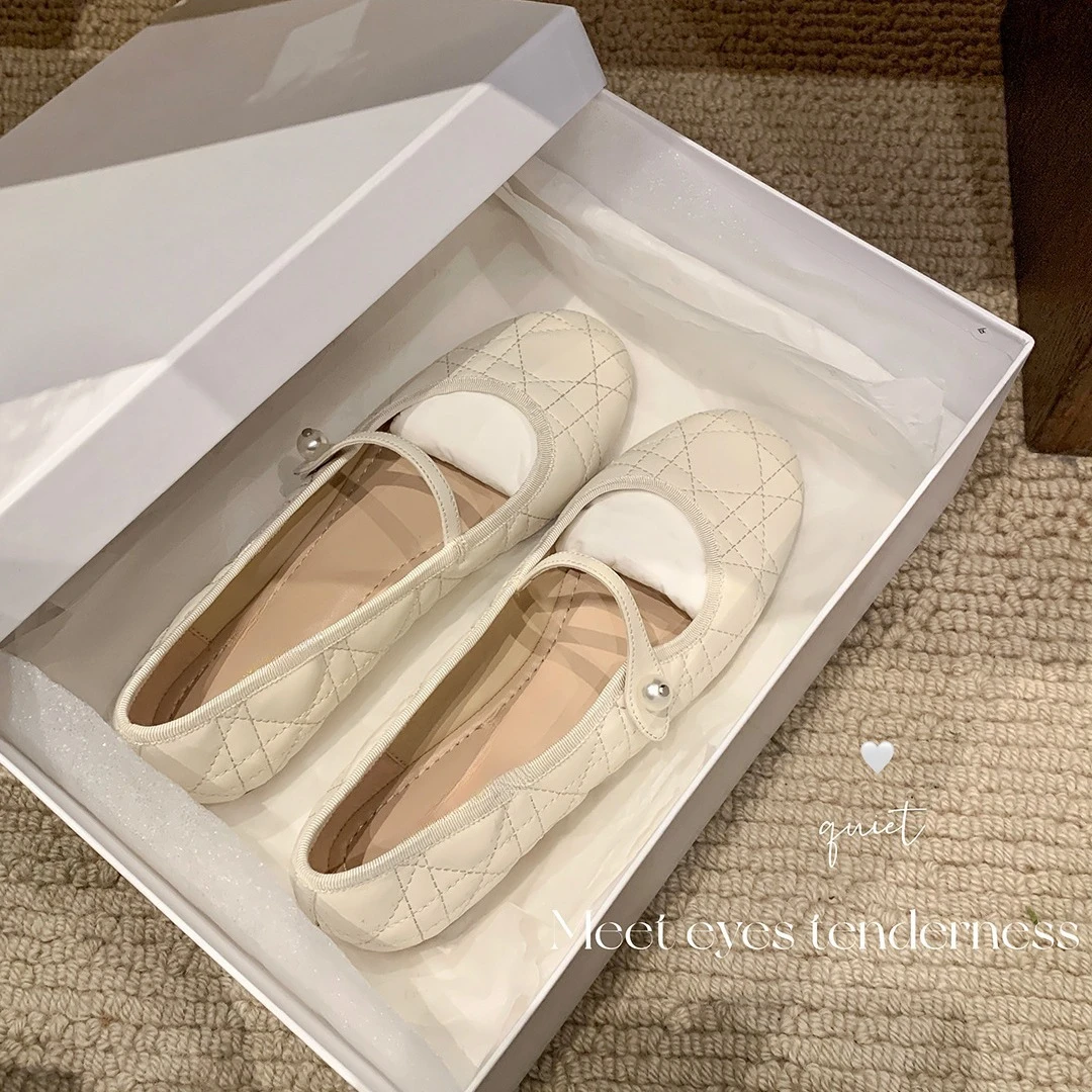 【苏茵茵同款】大小姐~小香风菱格珍珠扣带平底单鞋女玛丽珍鞋新款