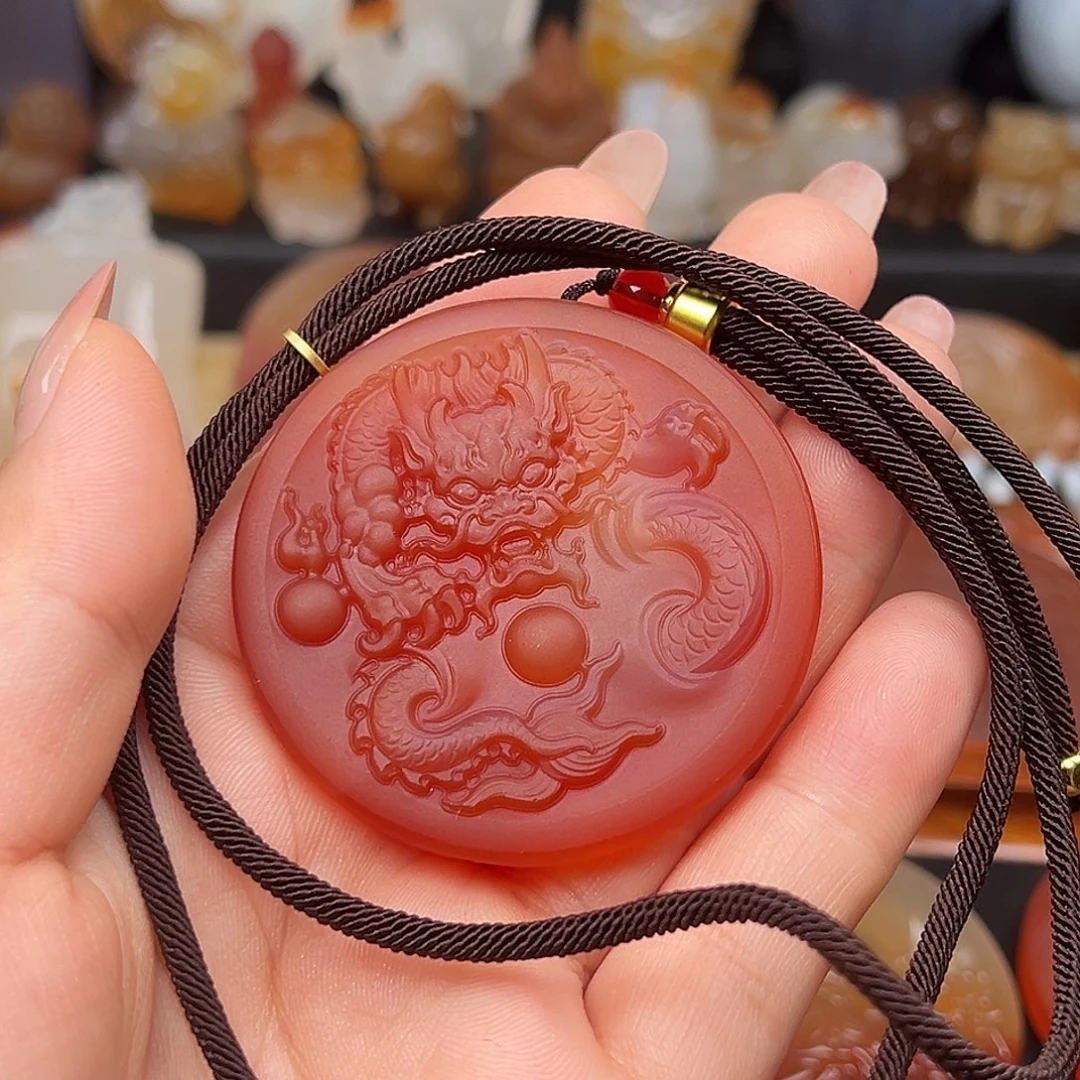 发***子玛瑙/玉髓未镶嵌颈饰