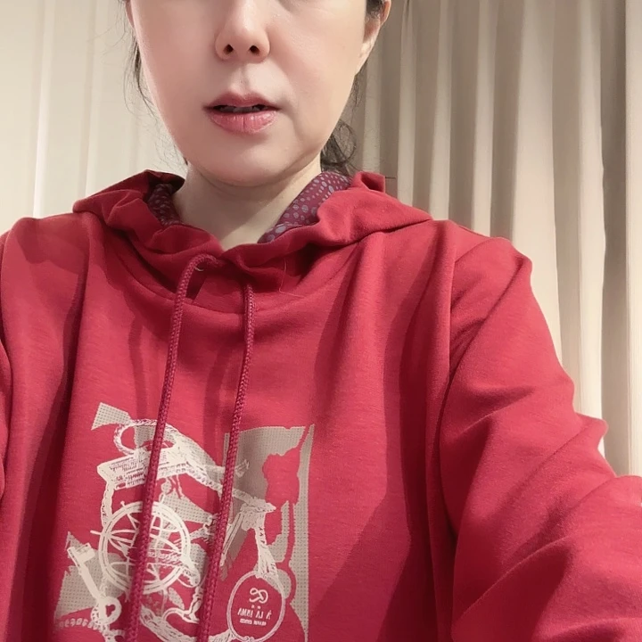 甜***树韩国高端高邦红色卫生衣F