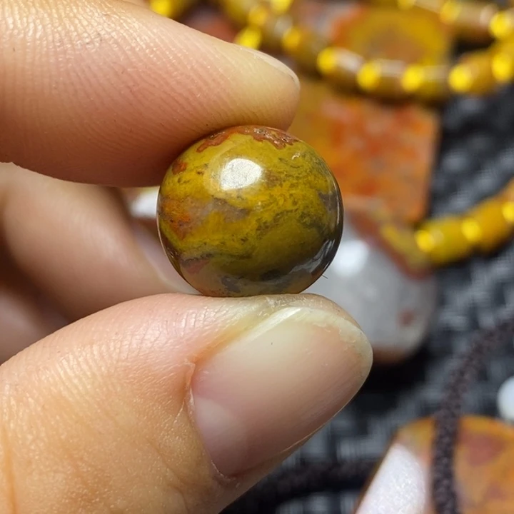 玛瑙/玉髓颈饰未镶嵌北****）