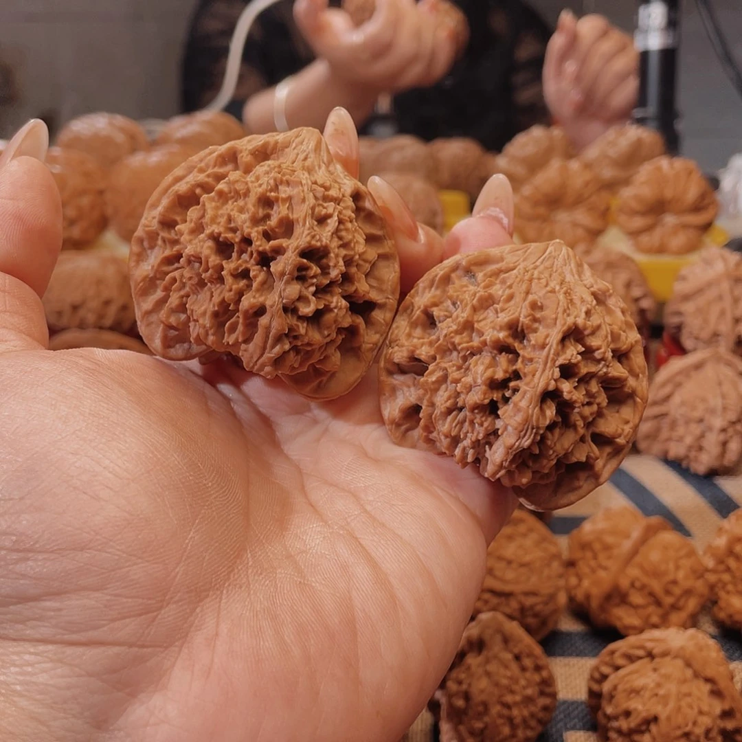 吊坠文玩核桃47满天星