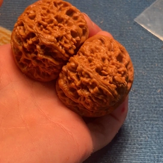 吊坠桃核南疆47维修