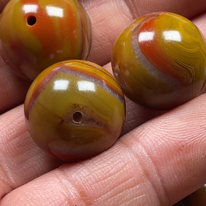 用***6玛瑙/玉髓未镶嵌颈饰