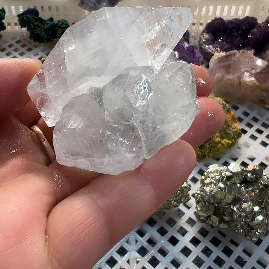 水晶未镶嵌珠宝半成品