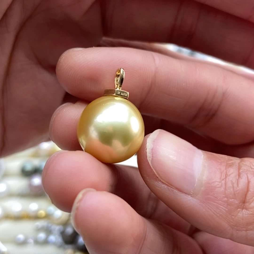 海水珍珠吊坠(不含链)18K金镶嵌
