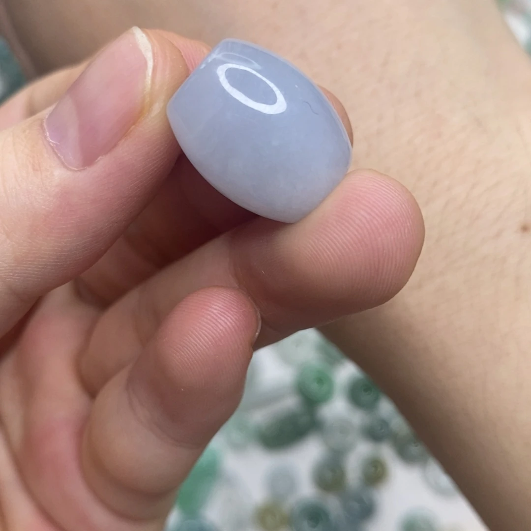 颈饰未镶嵌翡翠紫珠子