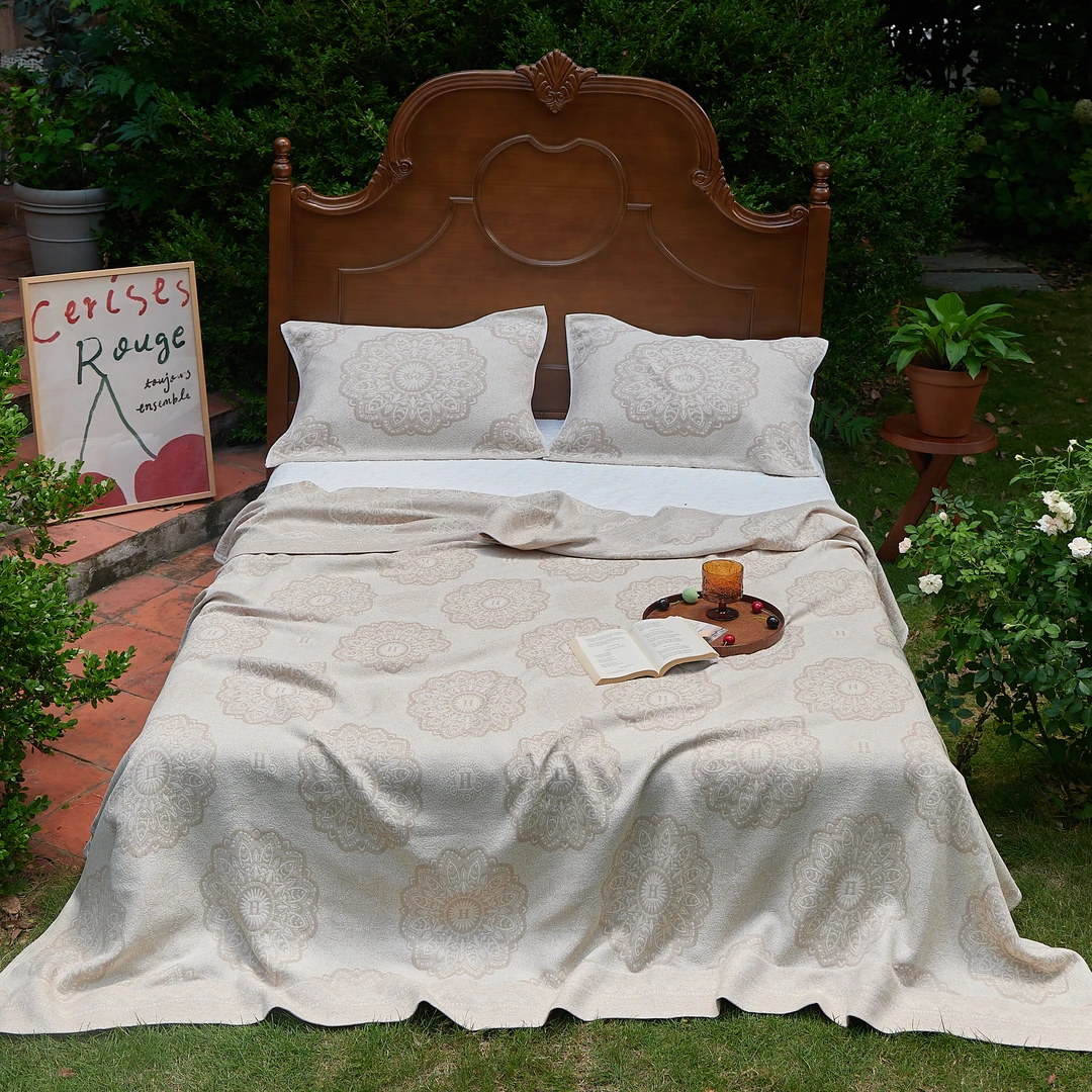 斐洛-咖色纱布床盖220*240cm