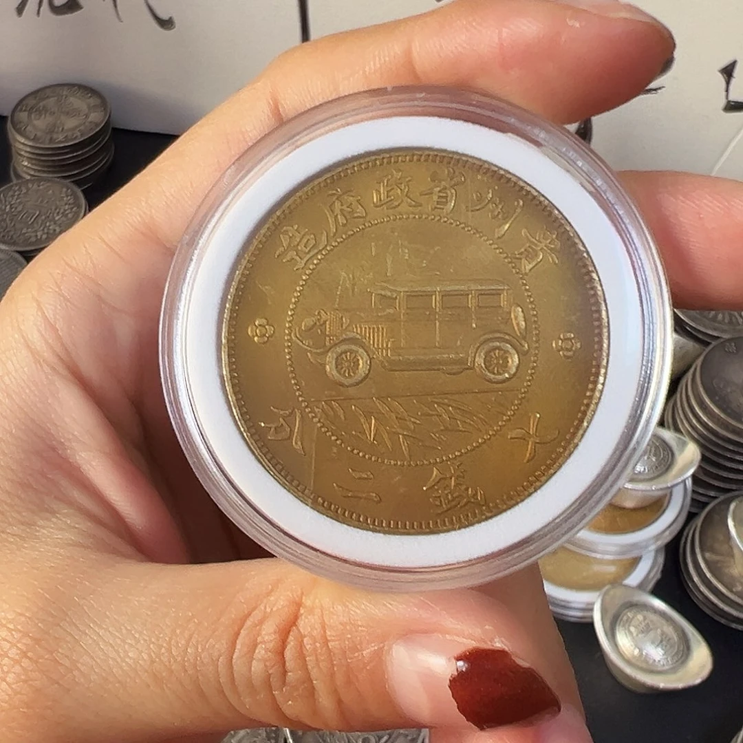 金属银元复古风格摆件