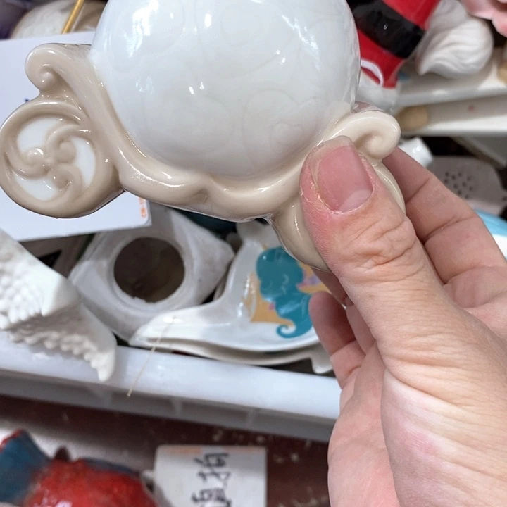 摆件陶瓷树脂材料