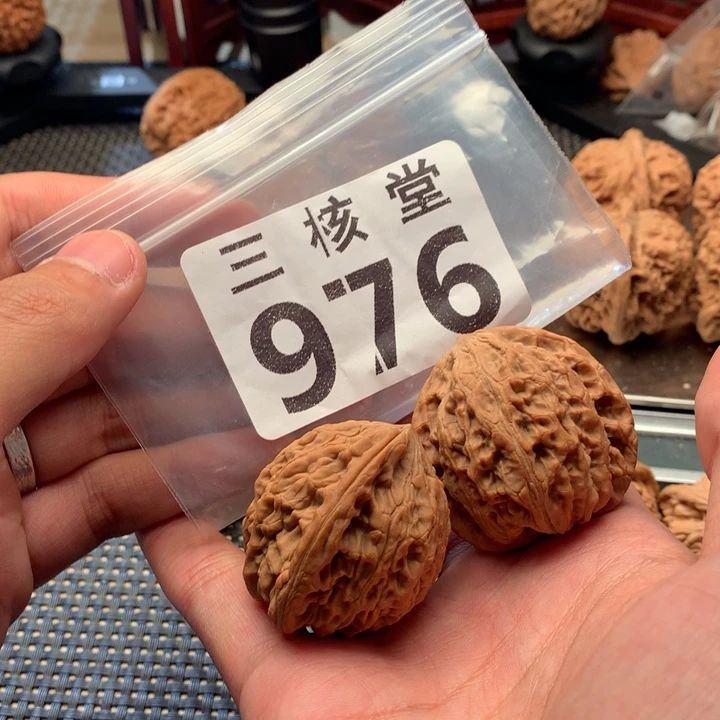 杜***克吊坠文玩核桃昆仑
