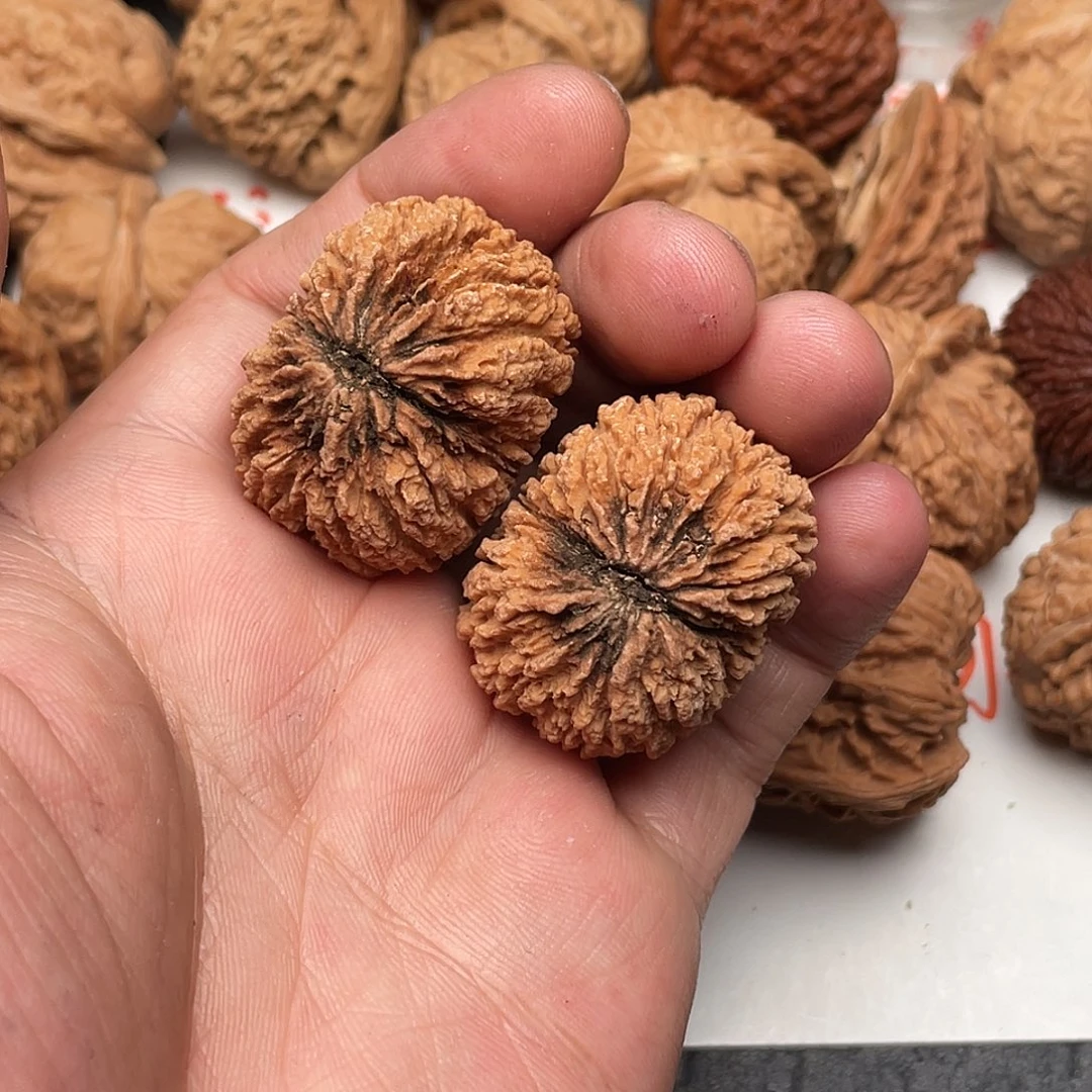 文玩核桃吊坠不**名猴头