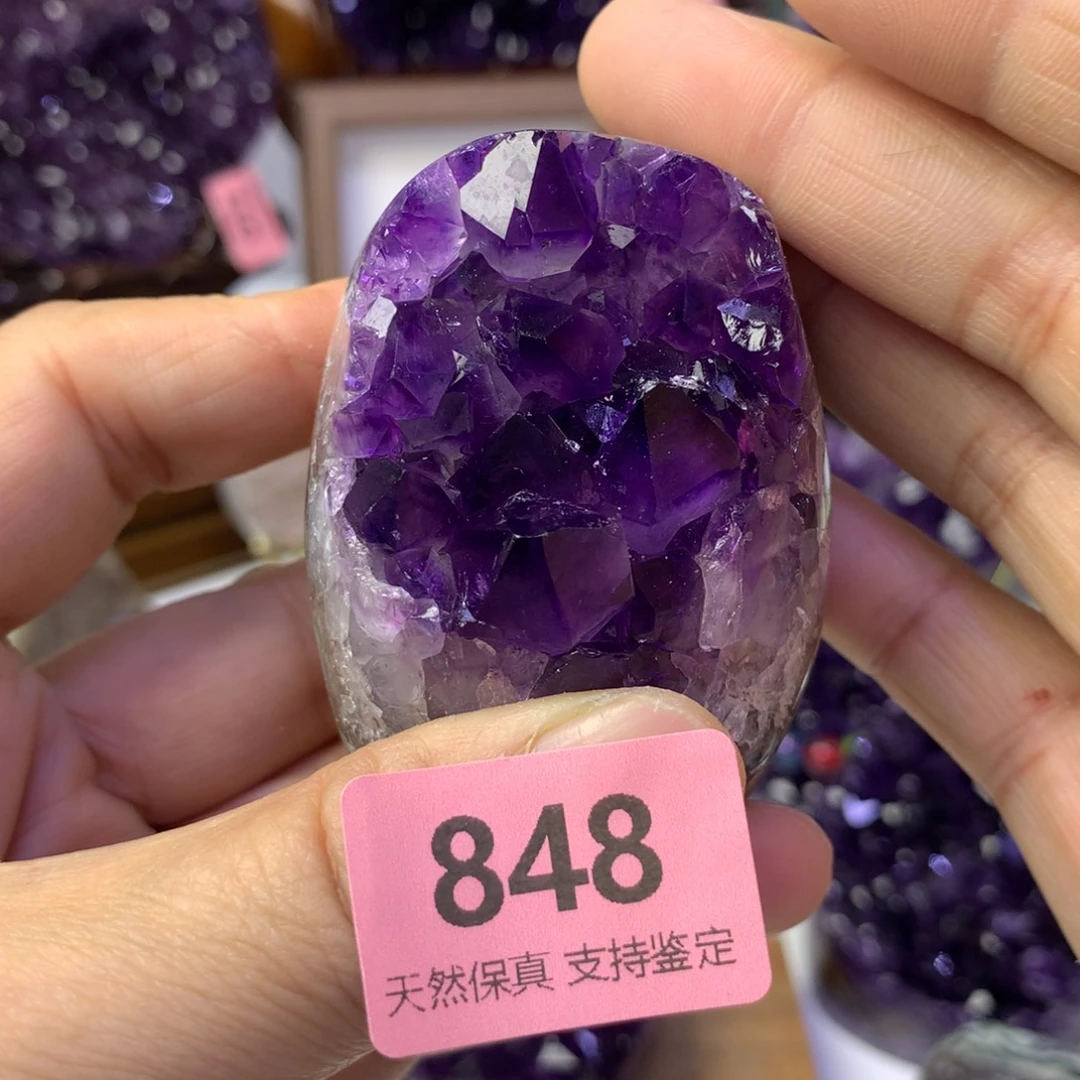紫晶未镶嵌大型摆件（非配饰）