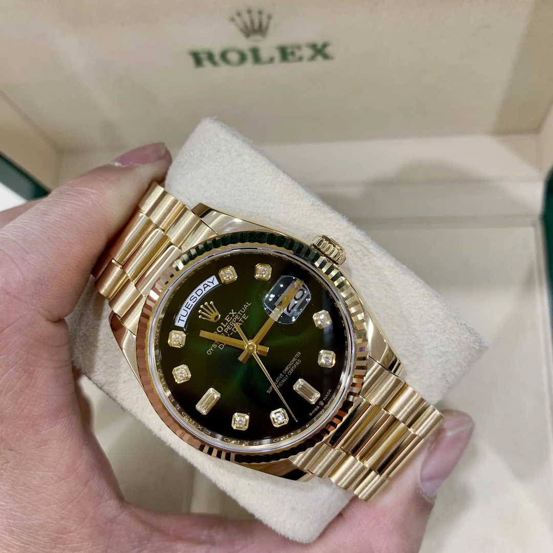 99新 Rolex/劳力士 M128238-0069 烟熏绿 保卡：21年12月1日