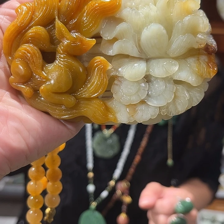 未镶嵌岫玉毛衣链