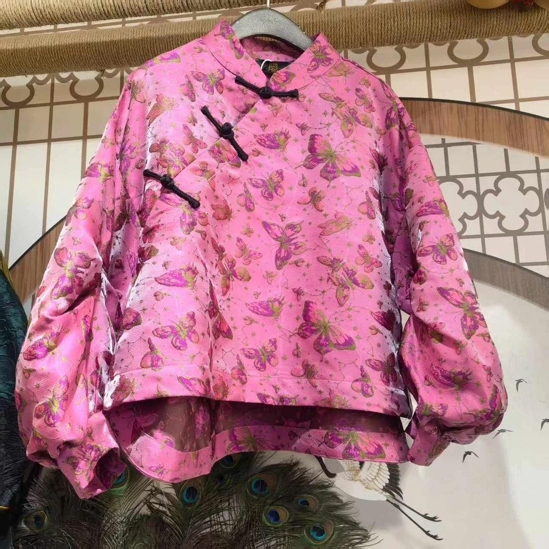 凤徕兮私人定制粉色小蝴蝶捏褶袖斜襟盘扣短上衣