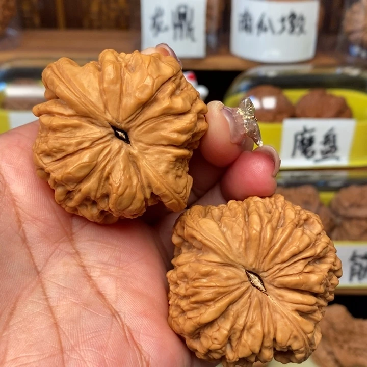 文玩核桃吊坠十**分49全品龙鼎