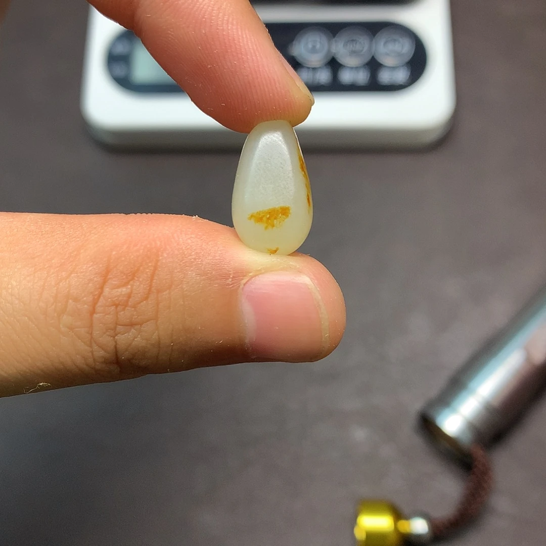 和田玉（糖玉）未镶嵌挂件