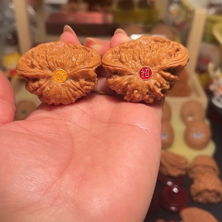 桃核把件余****精品核桃