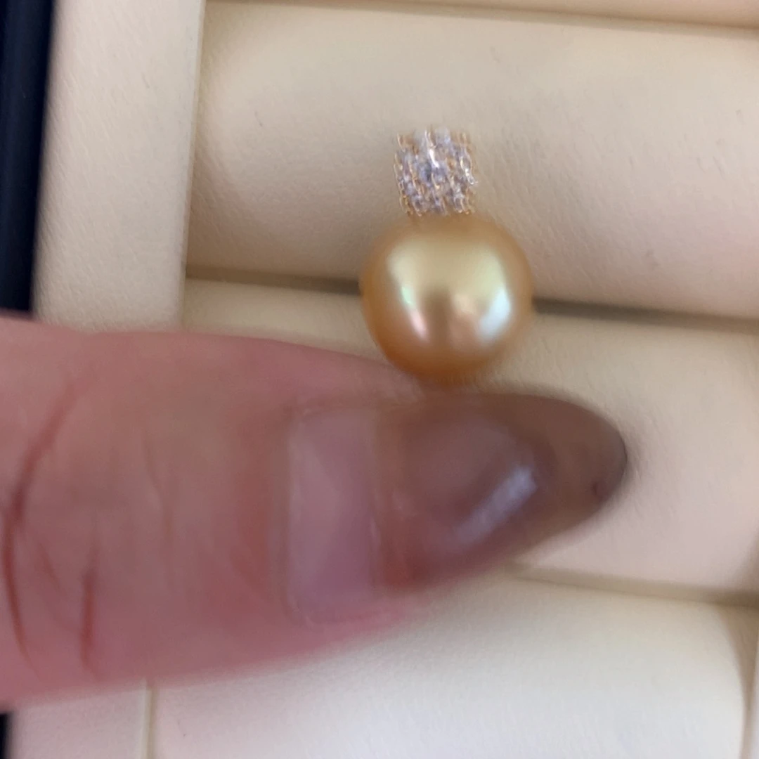 海水珍珠18K金镶嵌颈饰