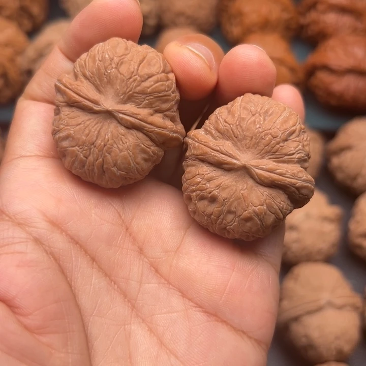 吊坠桃核8888888888