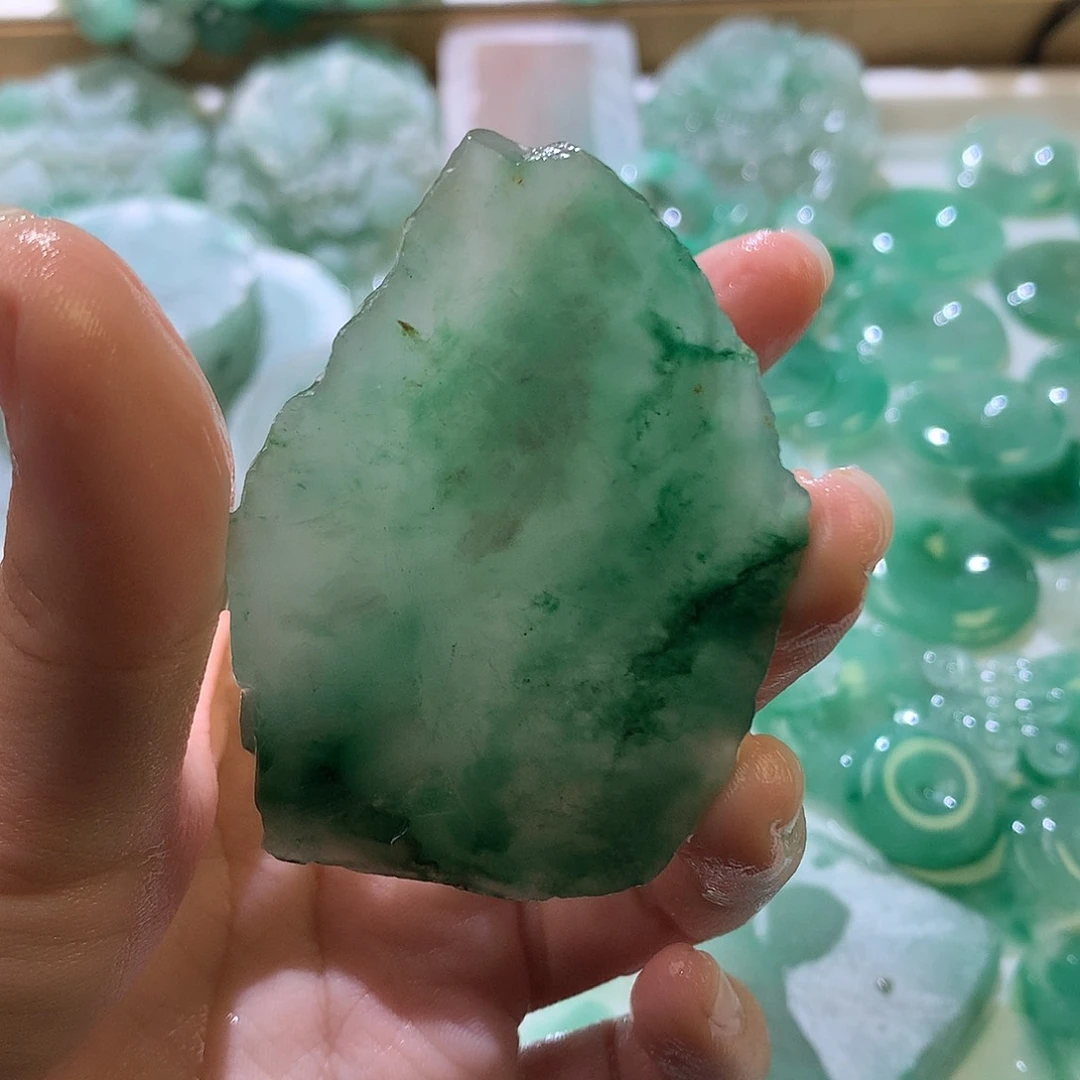 石英质玉未镶嵌珠宝半成品