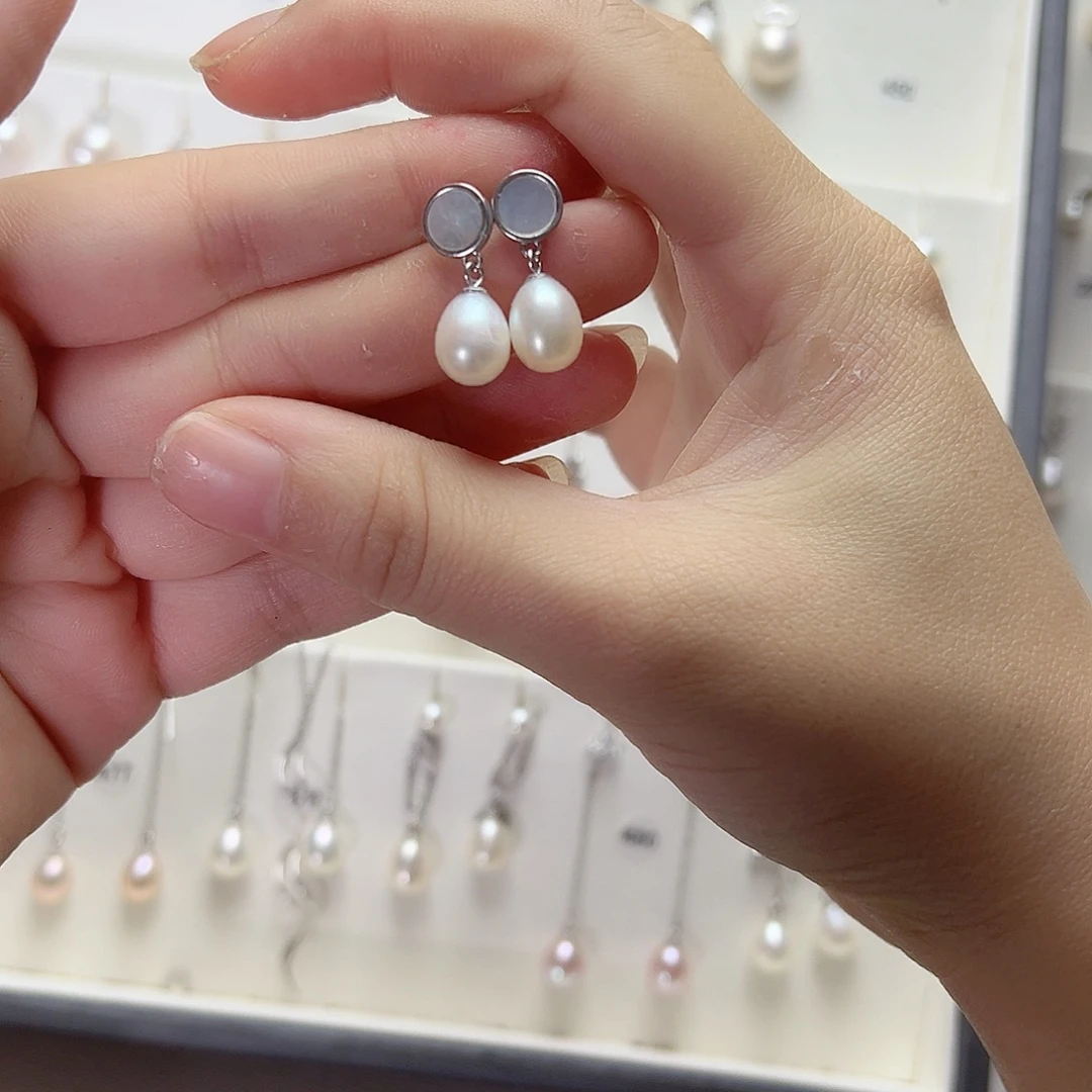 银S925镶嵌耳饰淡水珍珠