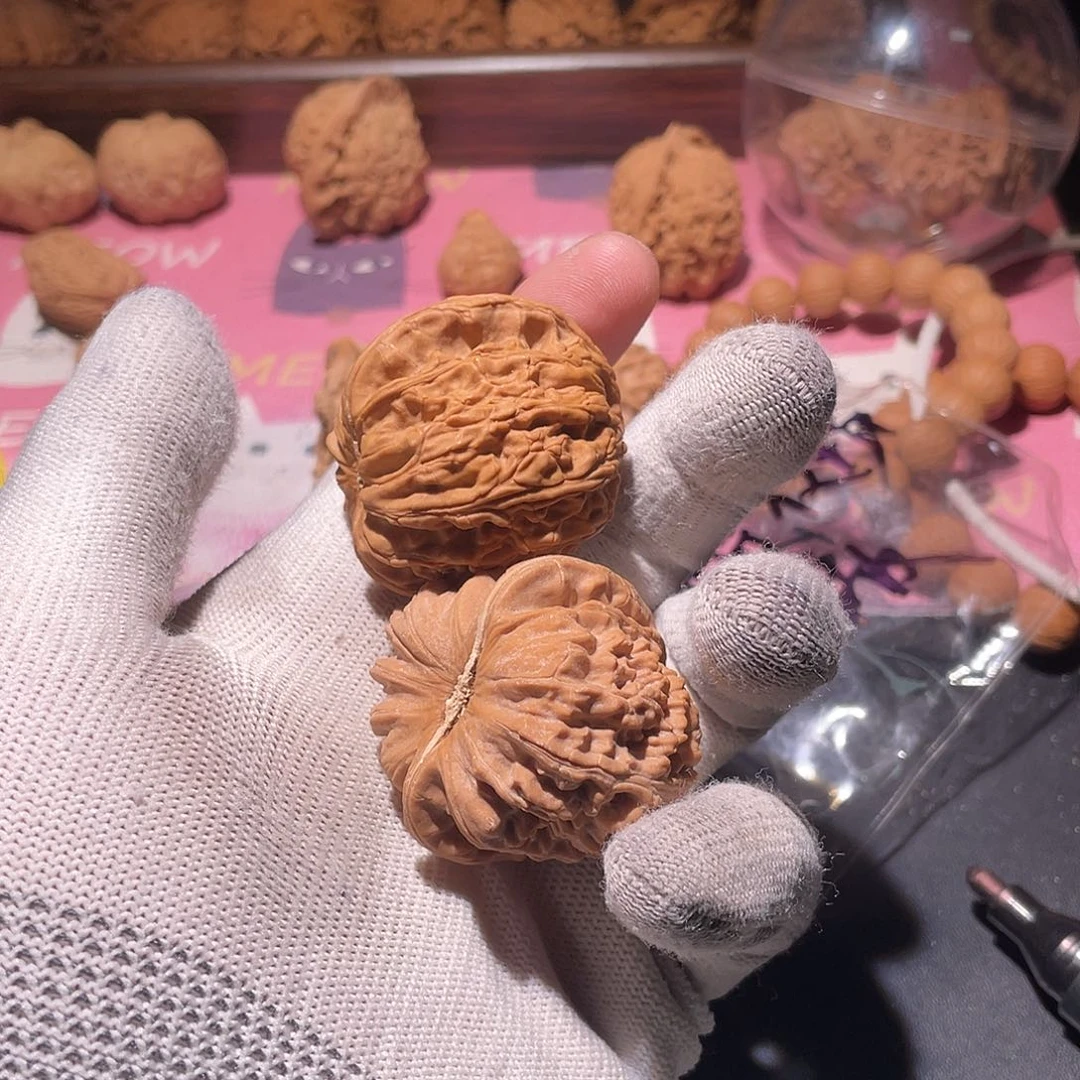 刘***版文玩核桃吊坠福利