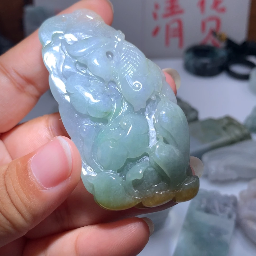 翡翠未镶嵌颈饰保真天然A货翡翠