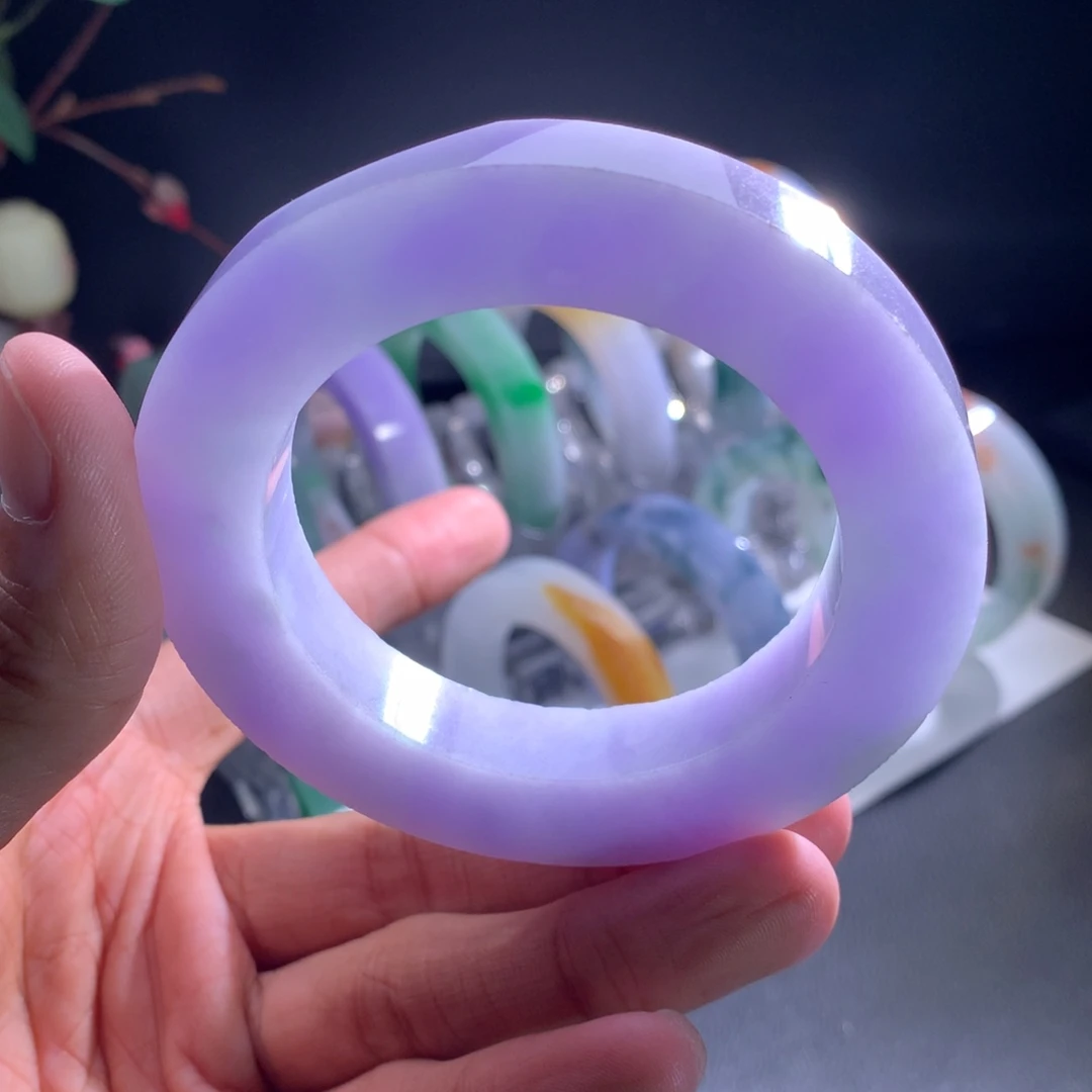 定制翡翠未镶嵌手镯