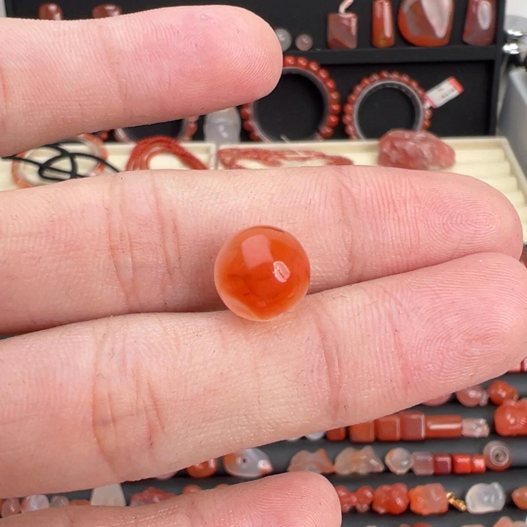 南红玛瑙未镶嵌颈饰圆珠10mm