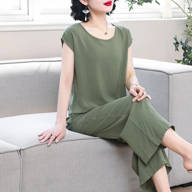 纯色棉绸套装女夏季时尚洋气宽松大码显瘦人造棉短袖九分裤两件套