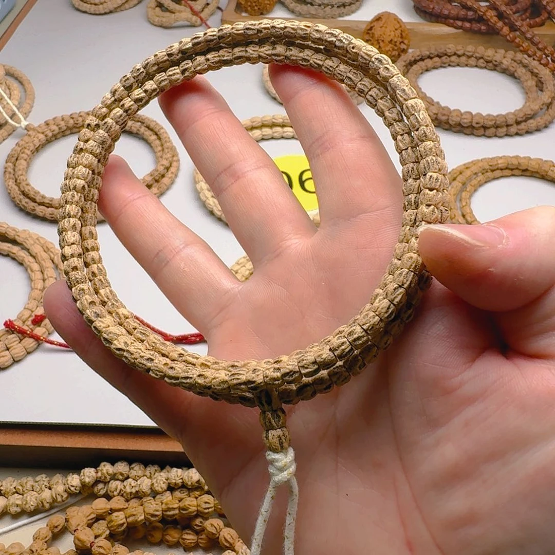 柏香籽/百香籽吊坠一**轮