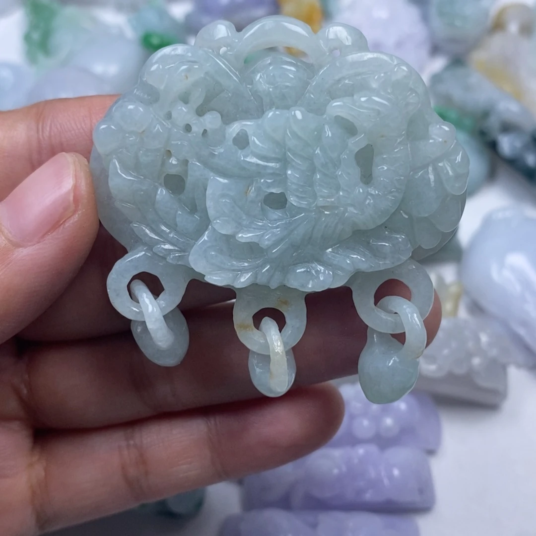 颈饰未镶嵌翡翠翡翠